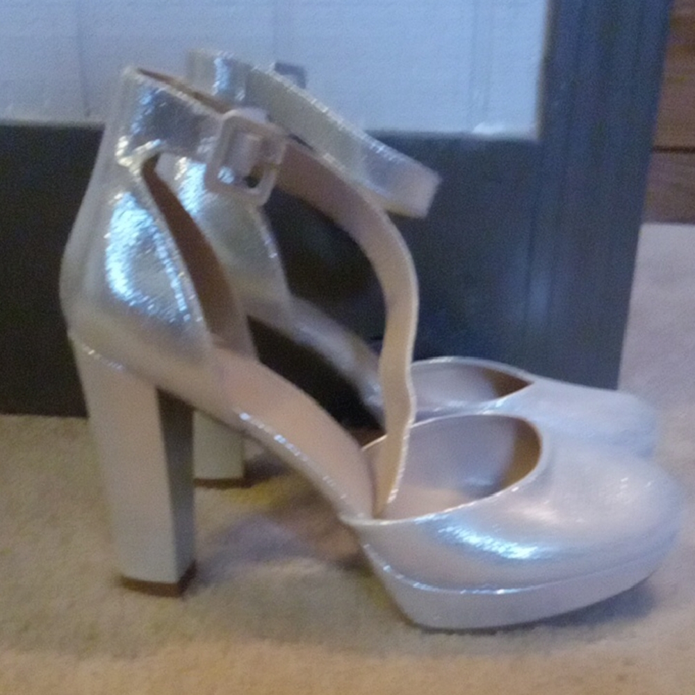 Chic Cream Platform Heels